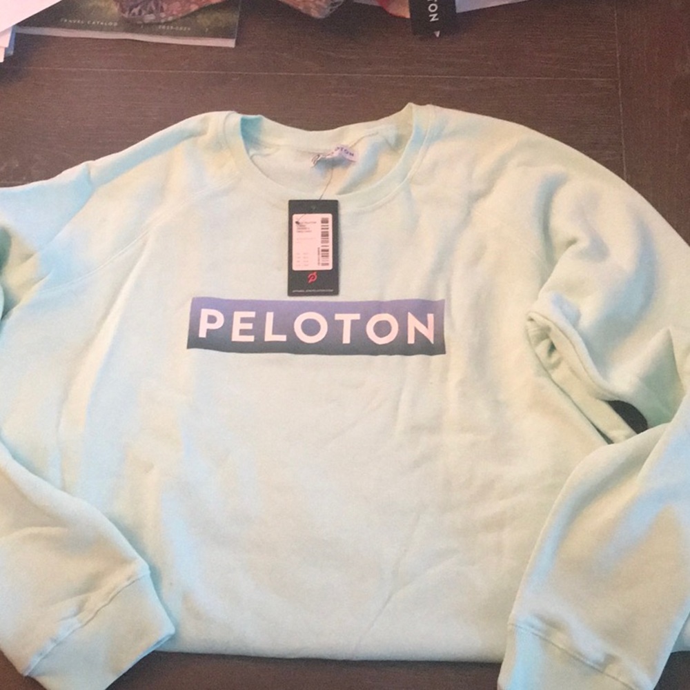 NWT Peloton L Mint Green Sweatshirt